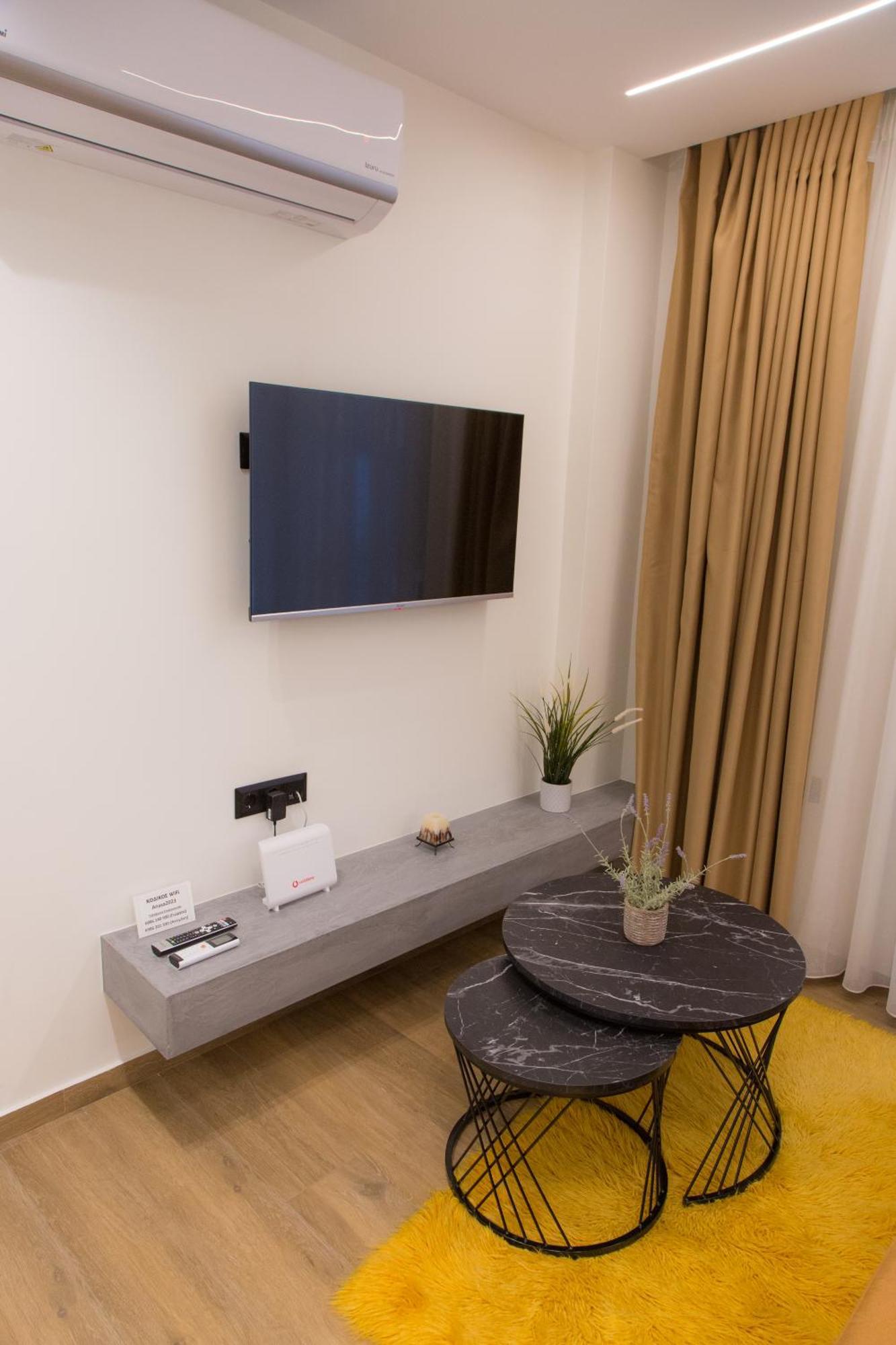 Anasa Studio - Studio Apartment With Yard - Ioannina City Center Exterior photo